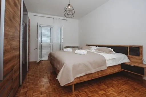 Mare Apartment Zadar