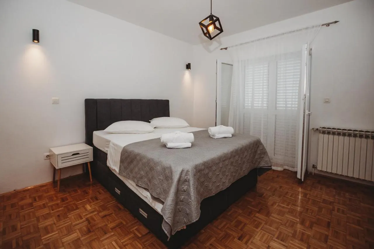 Mare Apartment Zadar 0*,  Croatia